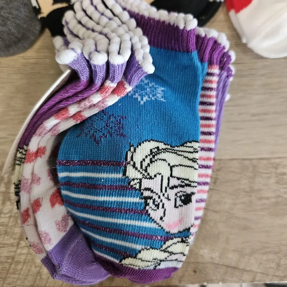 Girl Socks *SAMPLES* 20 Pairs Size 6-8 years Disney Frozen Minnie Inside Out